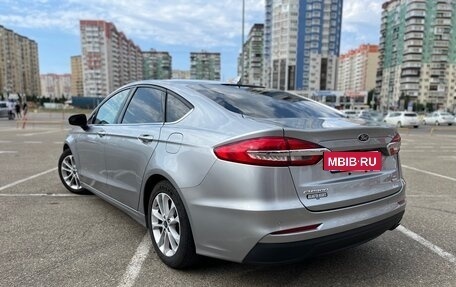 Ford Fusion (North America) II, 2020 год, 1 370 000 рублей, 5 фотография