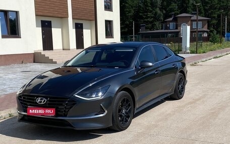 Hyundai Sonata VIII, 2020 год, 1 690 000 рублей, 1 фотография
