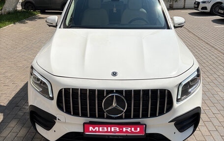 Mercedes-Benz GLB, 2019 год, 3 750 000 рублей, 1 фотография