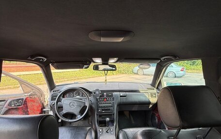 Mercedes-Benz E-Класс, 1998 год, 399 999 рублей, 8 фотография
