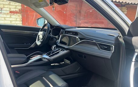 Geely Atlas, 2023 год, 1 750 000 рублей, 6 фотография