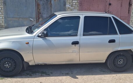 Daewoo Nexia I рестайлинг, 2008 год, 300 000 рублей, 2 фотография