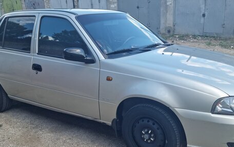 Daewoo Nexia I рестайлинг, 2008 год, 300 000 рублей, 4 фотография