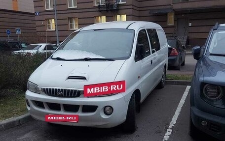 Hyundai H-1 II рестайлинг, 2003 год, 320 000 рублей, 5 фотография
