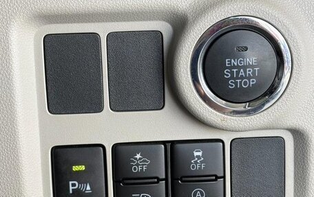 Toyota Passo III, 2018 год, 674 000 рублей, 9 фотография