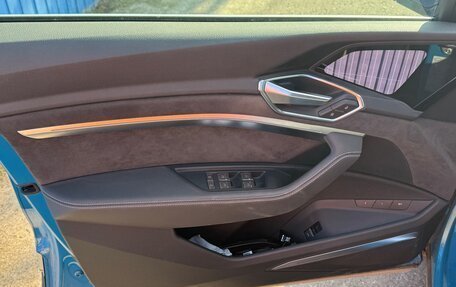 Audi e-tron I, 2019 год, 3 850 000 рублей, 7 фотография