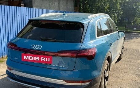Audi e-tron I, 2019 год, 3 850 000 рублей, 3 фотография