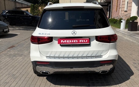 Mercedes-Benz GLB, 2019 год, 3 750 000 рублей, 6 фотография