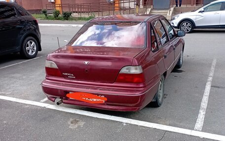 Daewoo Nexia I рестайлинг, 2000 год, 75 000 рублей, 4 фотография