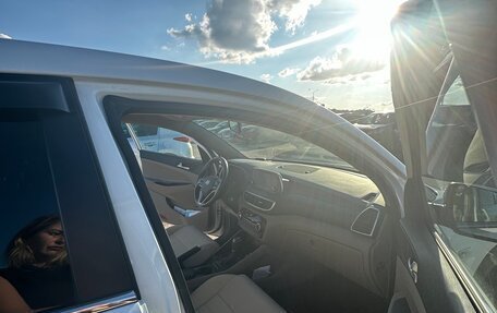 Hyundai Tucson III, 2019 год, 2 500 000 рублей, 10 фотография