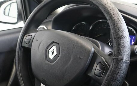 Renault Logan II, 2015 год, 682 000 рублей, 8 фотография