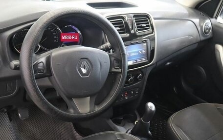 Renault Logan II, 2015 год, 682 000 рублей, 6 фотография