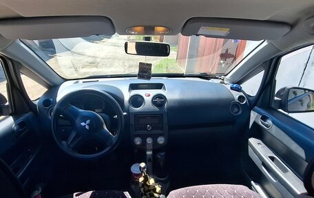 Mitsubishi Colt VI рестайлинг, 2007 год, 290 000 рублей, 9 фотография