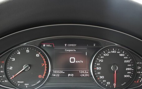 Audi A4, 2019 год, 2 300 000 рублей, 11 фотография