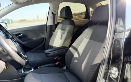 Volkswagen Polo VI (EU Market), 2015 год, 1 099 000 рублей, 20 фотография