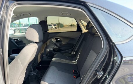Volkswagen Polo VI (EU Market), 2015 год, 1 099 000 рублей, 23 фотография