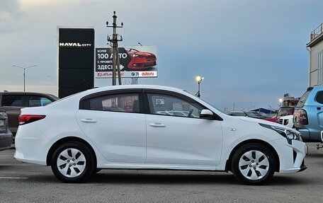KIA Rio IV, 2021 год, 1 369 000 рублей, 4 фотография