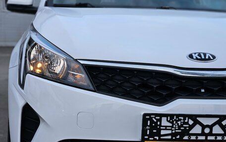 KIA Rio IV, 2021 год, 1 369 000 рублей, 8 фотография