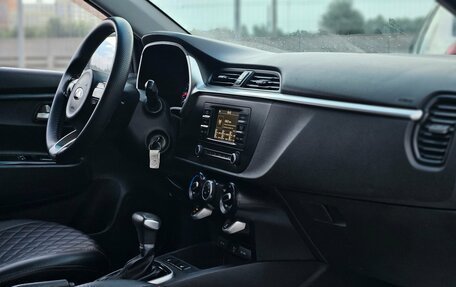 KIA Rio IV, 2021 год, 1 369 000 рублей, 14 фотография