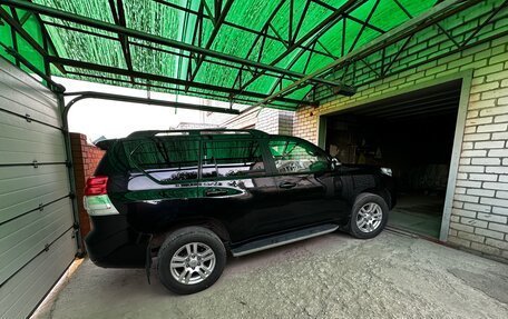 Toyota Land Cruiser Prado 150 рестайлинг 2, 2012 год, 2 620 000 рублей, 6 фотография