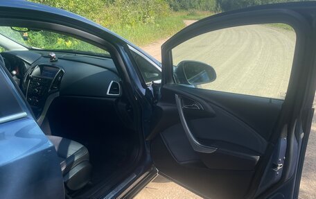 Opel Astra J, 2012 год, 750 000 рублей, 4 фотография