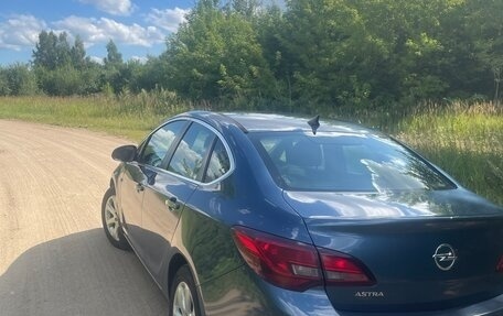 Opel Astra J, 2012 год, 750 000 рублей, 8 фотография