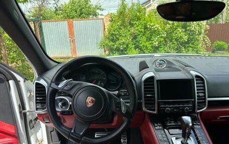 Porsche Cayenne III, 2014 год, 2 500 000 рублей, 10 фотография