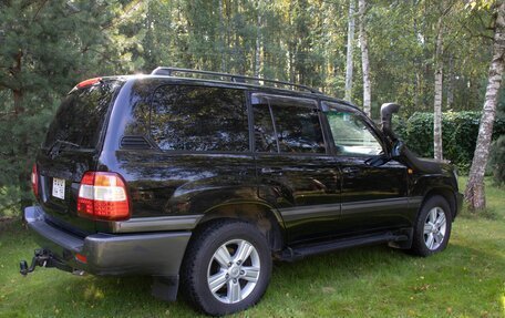 Toyota Land Cruiser 100 рестайлинг 2, 2007 год, 3 600 000 рублей, 3 фотография