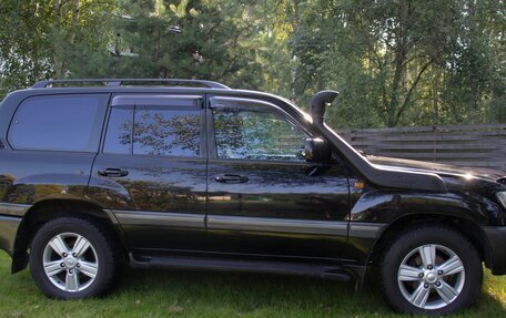 Toyota Land Cruiser 100 рестайлинг 2, 2007 год, 3 600 000 рублей, 6 фотография