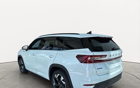 Skoda Kodiaq, 2026 год, 4 050 000 рублей, 4 фотография