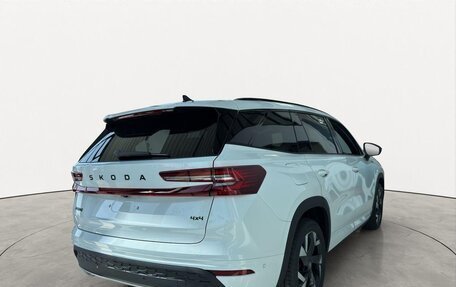 Skoda Kodiaq, 2026 год, 4 050 000 рублей, 17 фотография