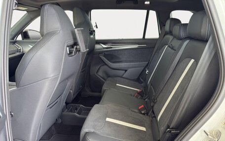 Skoda Kodiaq, 2026 год, 4 050 000 рублей, 33 фотография