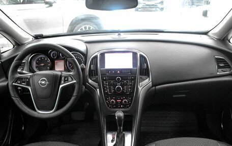 Opel Astra J, 2012 год, 599 990 рублей, 7 фотография