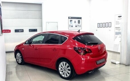 Opel Astra J, 2012 год, 599 990 рублей, 2 фотография