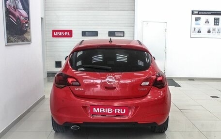 Opel Astra J, 2012 год, 599 990 рублей, 4 фотография