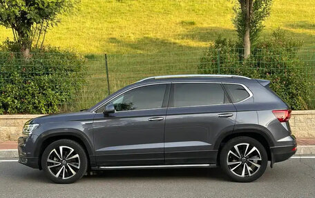 Volkswagen Tharu, 2022 год, 1 430 000 рублей, 4 фотография