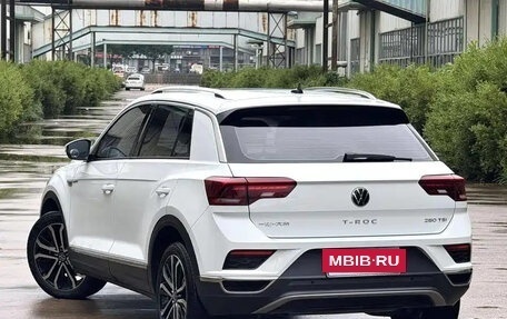 Volkswagen T-Roc I, 2022 год, 1 400 000 рублей, 12 фотография