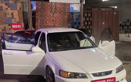 Honda Accord VII рестайлинг, 2000 год, 650 000 рублей, 4 фотография