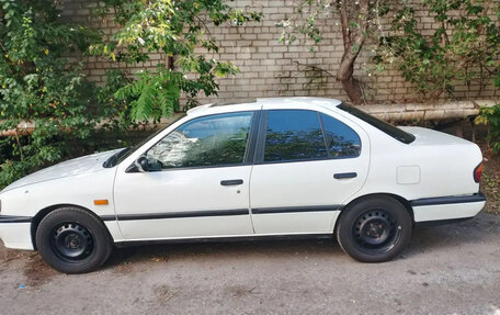 Nissan Primera II рестайлинг, 1991 год, 200 000 рублей, 1 фотография