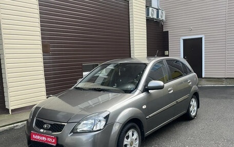 KIA Rio II, 2011 год, 700 000 рублей, 1 фотография