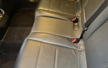 Mercedes-Benz E-Класс, 2019 год, 3 000 000 рублей, 13 фотография