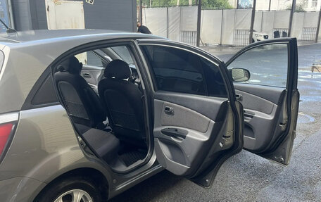 KIA Rio II, 2011 год, 700 000 рублей, 11 фотография