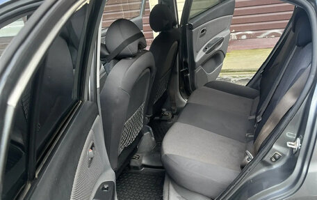 KIA Rio II, 2011 год, 700 000 рублей, 13 фотография