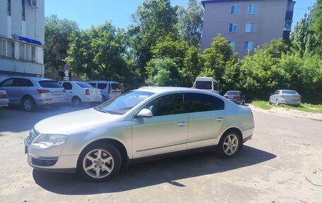 Volkswagen Passat B6, 2008 год, 600 000 рублей, 2 фотография