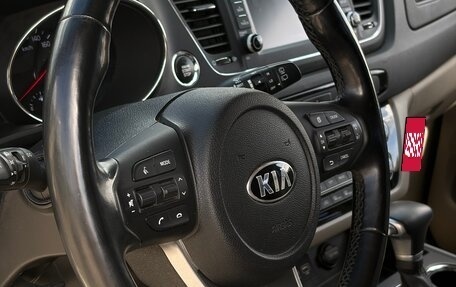KIA Carnival III, 2020 год, 2 750 000 рублей, 10 фотография