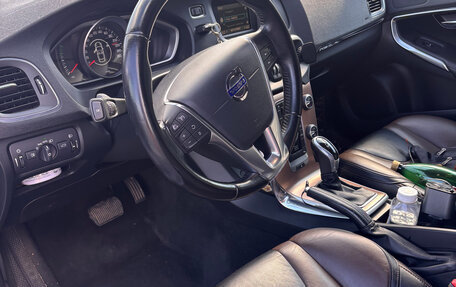 Volvo V40 II рестайлинг, 2013 год, 1 500 000 рублей, 11 фотография