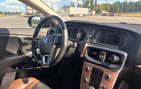 Volvo V40 II рестайлинг, 2013 год, 1 500 000 рублей, 8 фотография