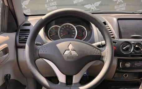Mitsubishi L200 IV рестайлинг, 2010 год, 1 260 000 рублей, 15 фотография