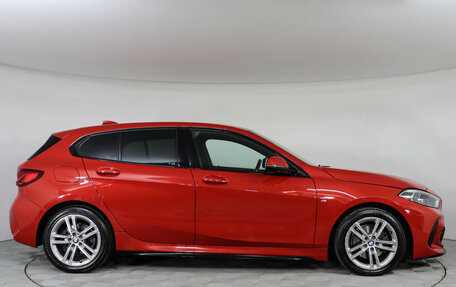 BMW 1 серия, 2019 год, 2 480 000 рублей, 6 фотография