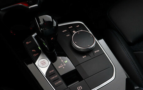 BMW 1 серия, 2019 год, 2 480 000 рублей, 18 фотография